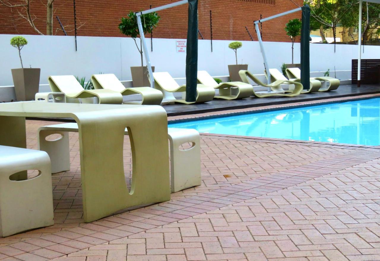 Comfort Apartment Sa Йоханнесбург Экстерьер фото